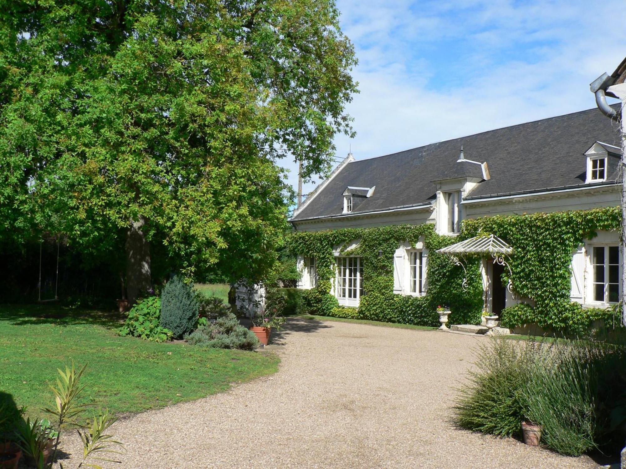 Le Clos De La Chesneraie Saint-Georges-sur-Cher Eksteriør bilde